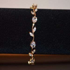 Floral Rose Vines Crystal Rhinestones 18k Gold Bracelet